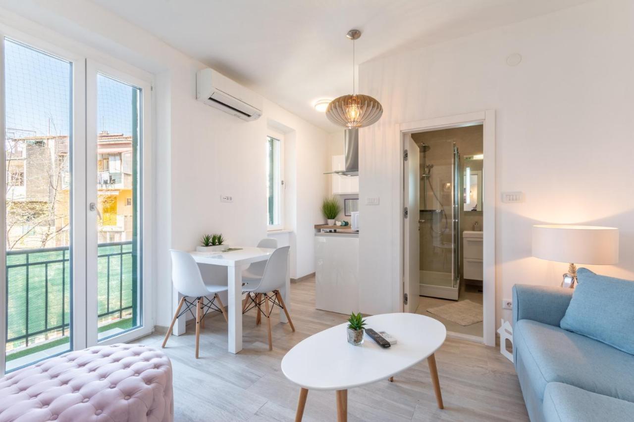 Studios&Room Poesia Split Exterior foto